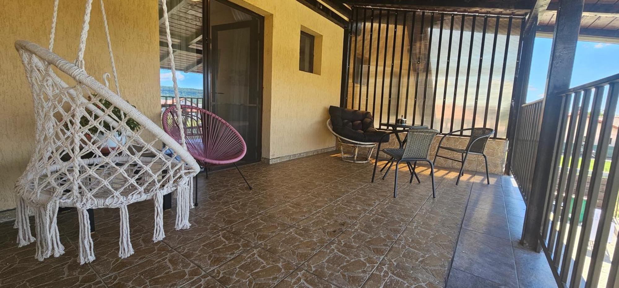 Pensiunea Relax Curtea de Argeş エクステリア 写真